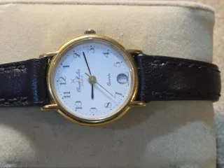 Reloj Claude Helior Paris Dorado y Negro