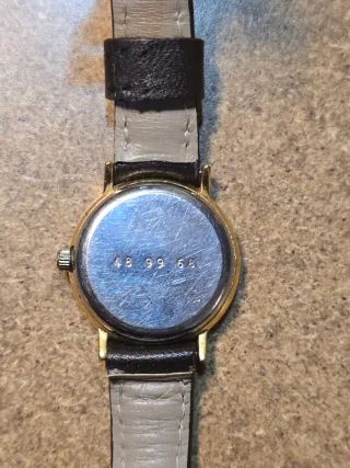 Reloj Claude Helior Paris Dorado y Negro