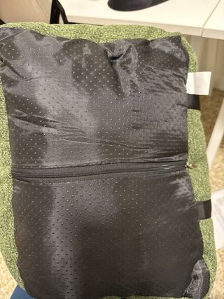 CAMA PARA PERRO CON ENGANCHE COCHE