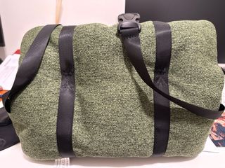 CAMA PARA PERRO CON ENGANCHE COCHE