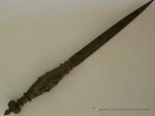 FABRICA DE TOLEDO. 1874. PRECIOSA ARMA ABRECARTAS.