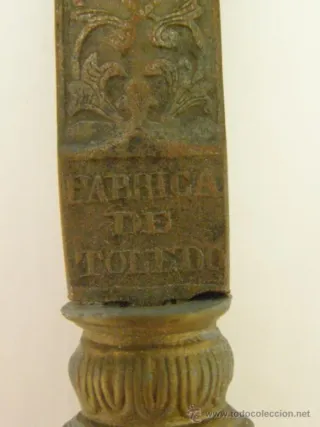FABRICA DE TOLEDO. 1874. PRECIOSA ARMA ABRECARTAS.