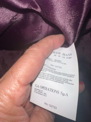 Bolso charol Armani Jeans morado