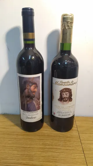 Bottiglie di vino collezione Feste Patronali