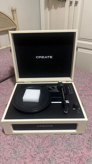 Tocadiscos CREATE Beige y Negro