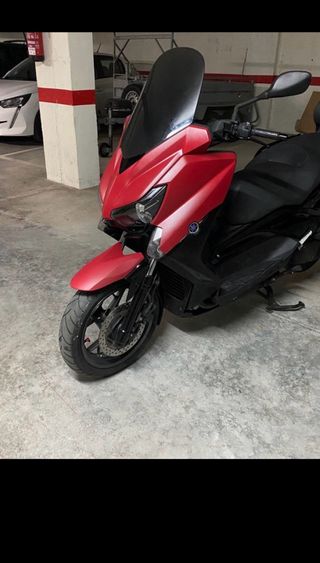 Yamaha XMAX 250cc Scooter del 2015 con ABS