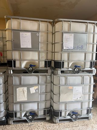 Bidónes depositos Contenedores IBC GRG 1000L Agua