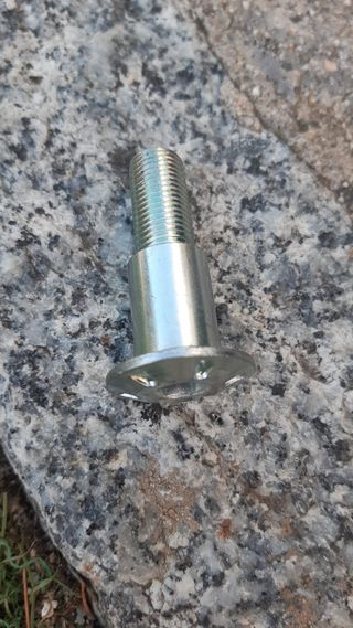 Tapa motor Benelli TRK 502