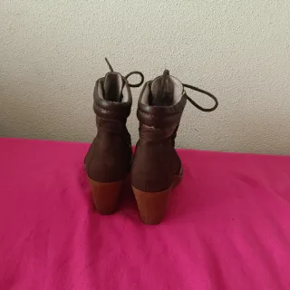 Botines Berluskas Marrones Talla 37