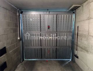 box 15mq in via Lancetti 40 a Milano