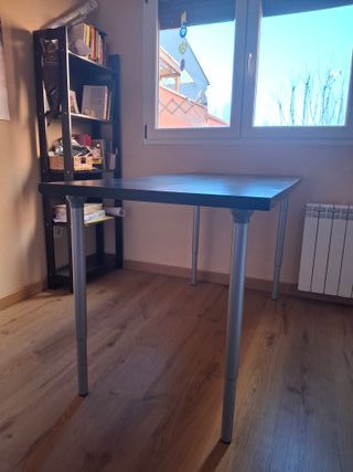 Mesa Ikea madera y metal