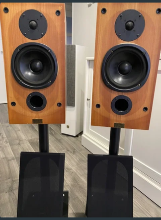 Altavoces House Speakers (Casa de los Altavoces)