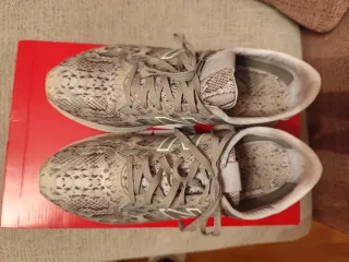 New Balance Deportivas Serpiente