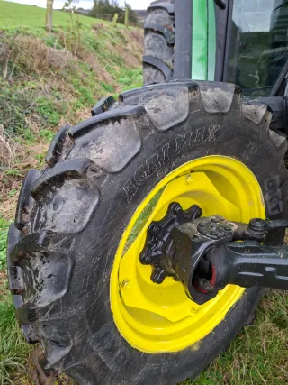 Tractor John Deere 5400 75cv