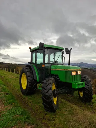 Tractor John Deere 5400 75cv