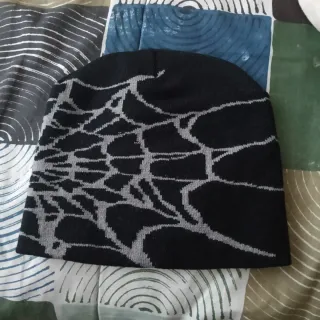 Gorro Y2K Negro y Gris