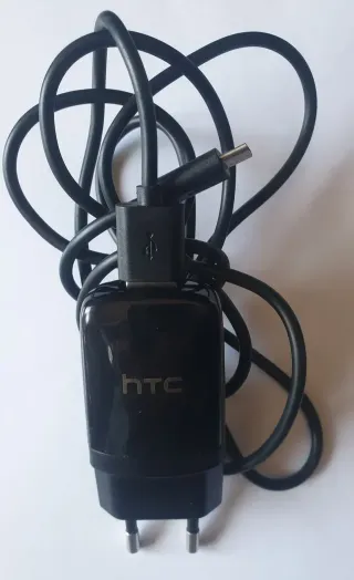 HTC RADAR WINDOWS PHONE – 25 € (caja + libre)