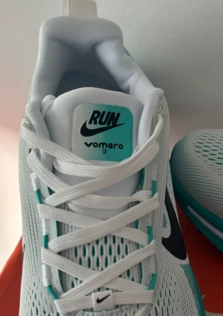 Nike Air Zoom Vomero 18 Tallas 39,42 y 43 A Estren