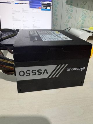 Fuente Alimentación Corsair VS550