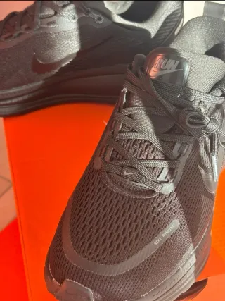 Nike Air Zoom Vomero 18 Tallas 39 y 43 A Estrenar