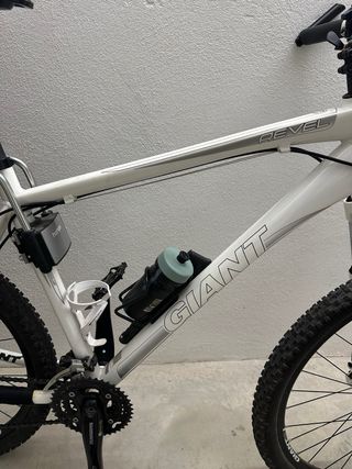 Bicicleta Giant Blanca