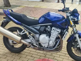 Suzuki Bandit GSF650 Inyección