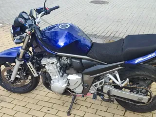 Suzuki Bandit GSF650 Inyección