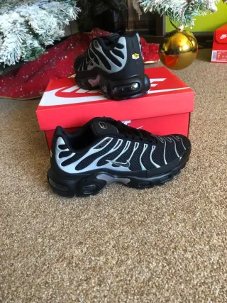 Nike Air Max Plus TN Zapatillas Negras Plata