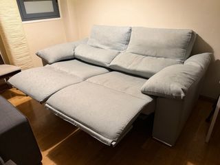 Sofá Reclinable Eléctrico