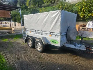 Remolque doble eje con freno