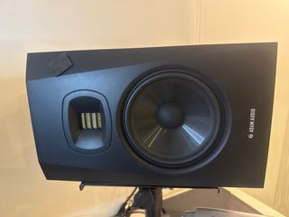 Pareja Altavoces Adam Audio T7V Negros