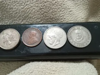 Colección de monedas antiguas. Se vende como está