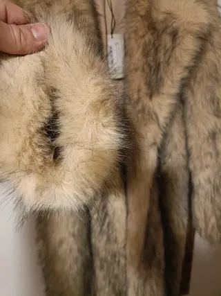 Abrigo Piel Sintética The Ragged Priest Beige Tall