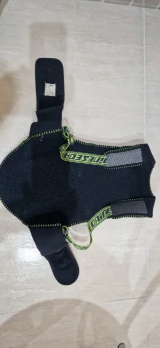 Espaldera Dainese Niño Talla 5