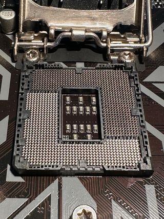 Placa base Gigabyte B360M DS3H