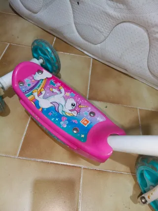 Patinete rosa 3 ruedas niña unicornio