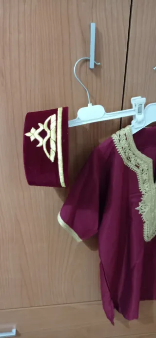 Conjunto infantil marroquí