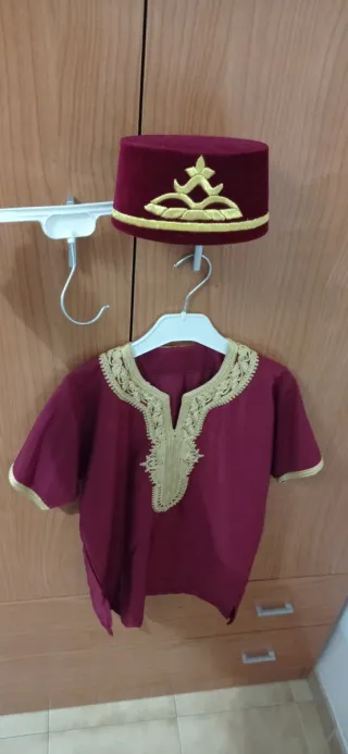 Conjunto infantil marroquí