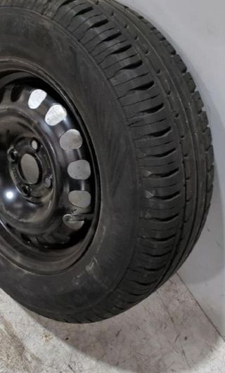 6jx15h2et39 neumático repuesto opel corsa d 146385