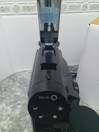 Cafetera Delta Q Milkqool Mini