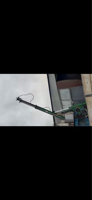 Pluma idraulica  para tractor