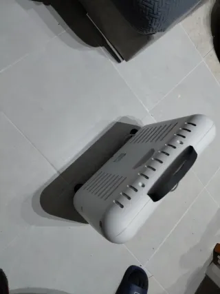 Calentador eléctrico blanco