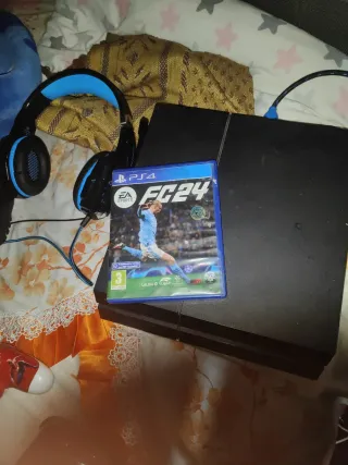 PS4 (PlayStation 4) Negra