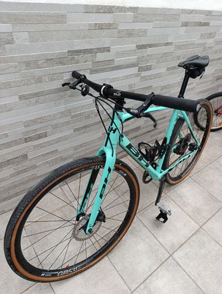 Bicicleta Gravel BH Gravelex Alu 1.0 impecable (L)