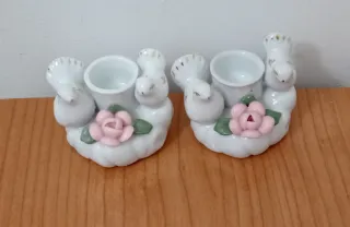 Pareja de Candelabros Palomas y Rosas