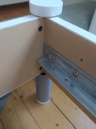 "Reformas y Montajes: Suelos, Pintura y Carpinterí