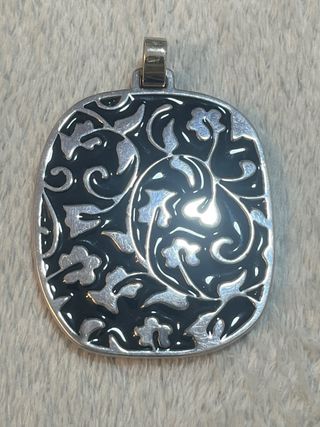 Colgante Tous Negro y Plateado