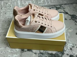 Michael Kors Zapatillas Rosa y Dorado