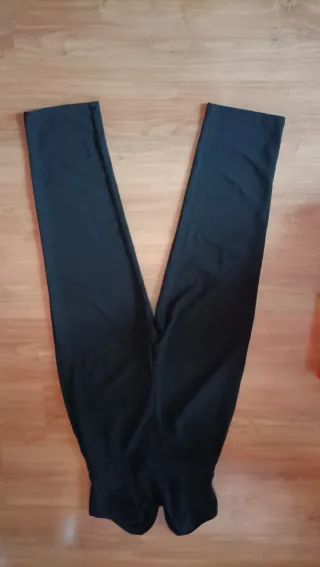 Mono largo negro talla L