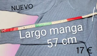 Jersey grueso Cuello alto de punto azul